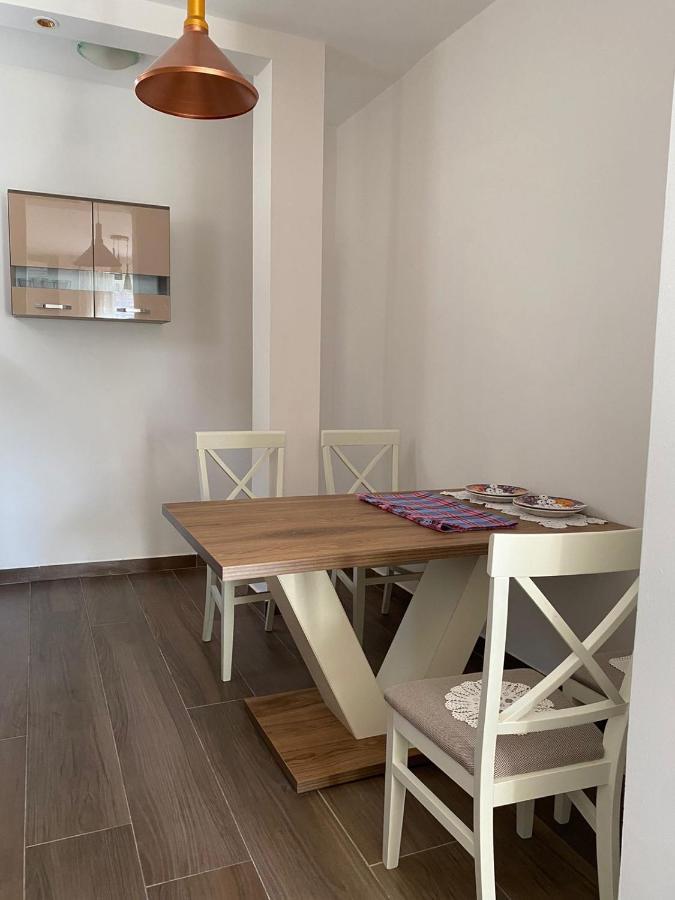 Apartmani Vila Cetinje Dış mekan fotoğraf